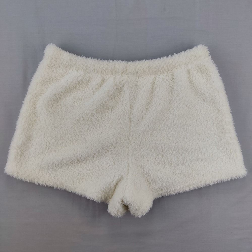 PINK Lounge Shorts Womens S White Faux Fur Fuzzy Sleep Pajama Cozy Plush Soft - Picture 2 of 4